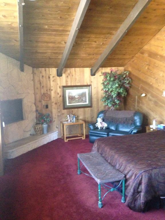 Switzerland Haus Bed And Breakfast Inn Big Bear Lake Quarto foto
